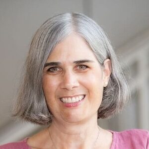 Picture of Dr. Leslie Baynes